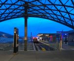 Malam Stasiun Kereta Bandara Denver