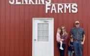 gambar keluarga jenkins di pertanian di penrose